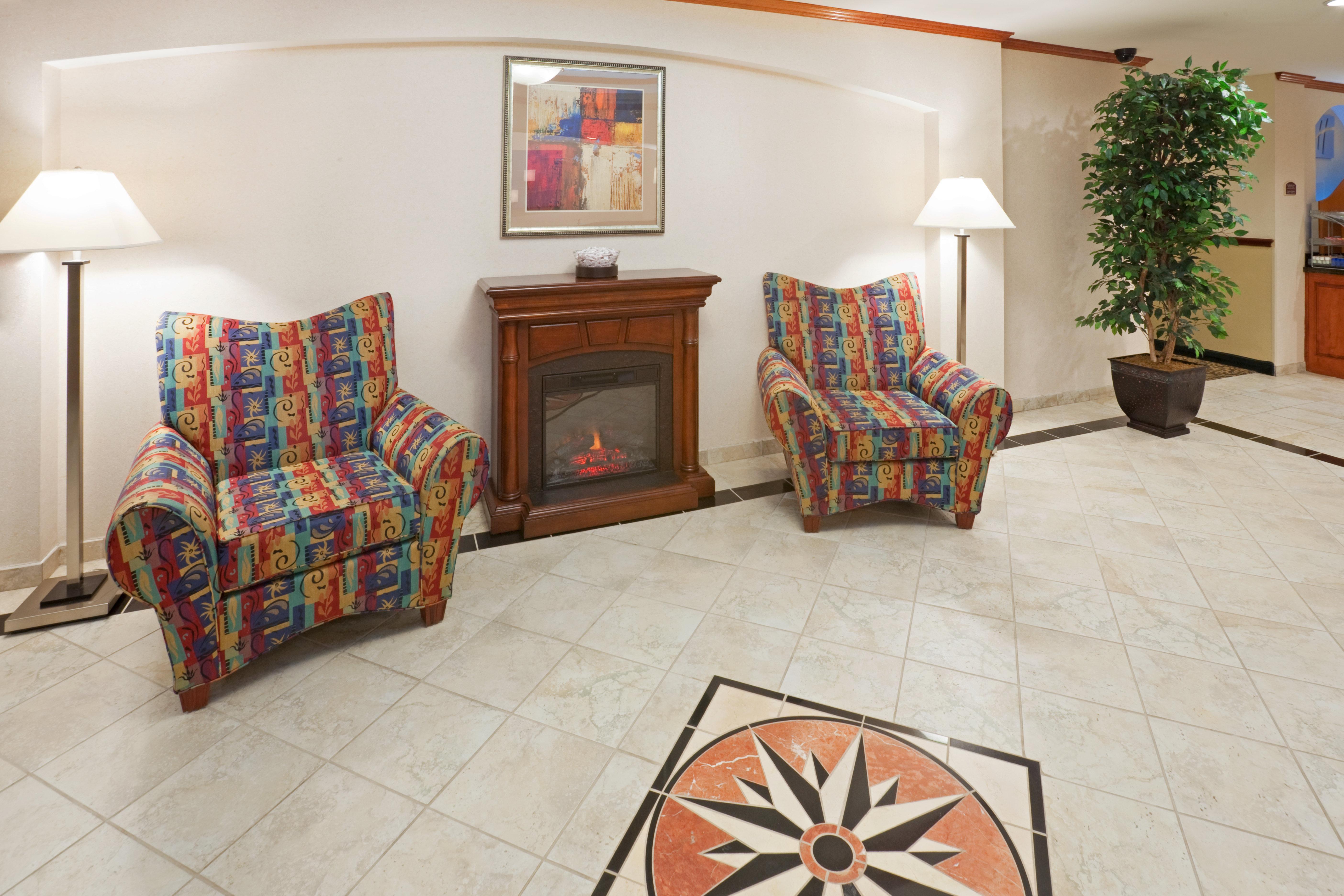 Holiday Inn Express Hotel & Suites Decatur, Tx By Ihg Exterior foto