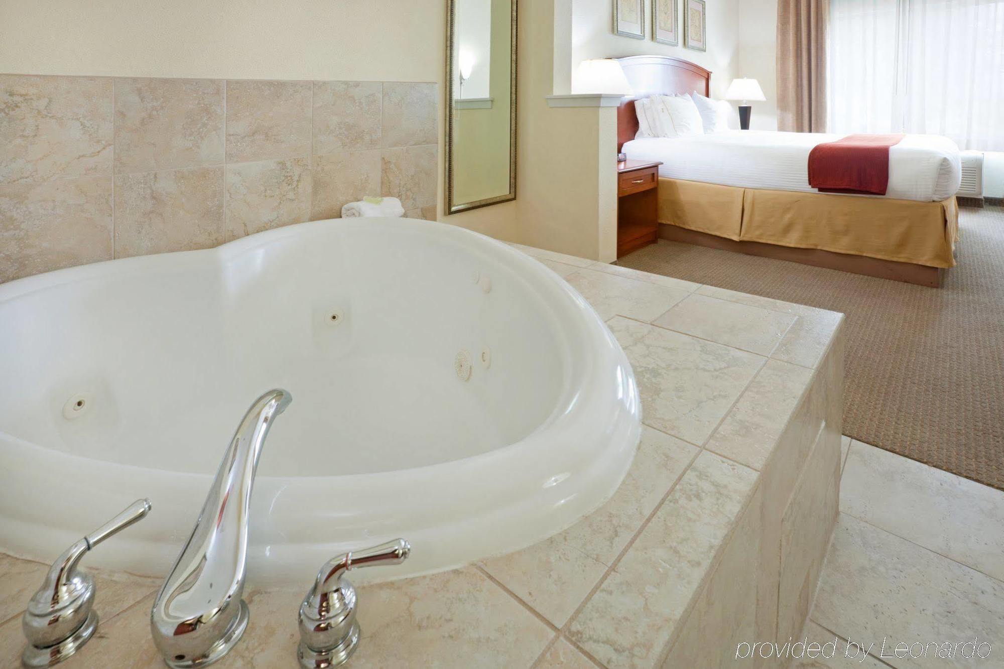Holiday Inn Express Hotel & Suites Decatur, Tx By Ihg Quarto foto